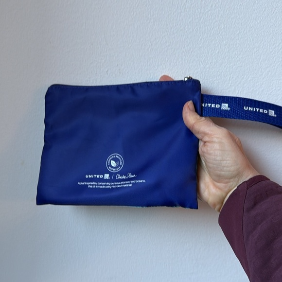 Limited Edition Christie Shinn x United Airlines Travel Case and Amenity Kit - Picture 5 of 6